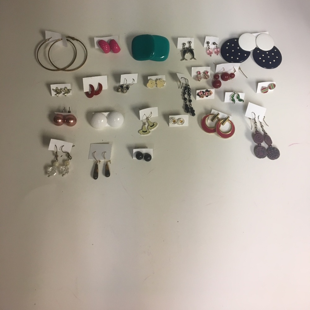 25 Pairs of Earrings Lot